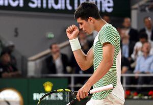 La final y el número 1: todo lo que se juegan Carlos Alcaraz y Novak Djokovic en su semifinal de Roland Garros