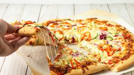 Famosa cadena de pizzas busca Prevencionistas y Asistentes de Calidad: estos son los requisitos para postular