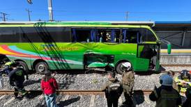 Nuevo choque entre Biotren y bus dejó seis personas lesionadas en San Pedro de La Paz