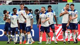 Inglaterra perdió a uno de sus delanteros estrellas tras sufrir un robo en su casa: se fue del Mundial de Qatar 2022