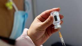 ¿Habrá quinta dosis? Ministra de Salud informó cuándo se definirá si habrá nueva vacuna de refuerzo