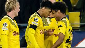 Dortmund derrotó al Chelsea y Benfica venció a Brujas por los octavos de final de Champions League 