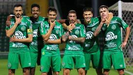 [VIDEO] Chapecoense volvió a la Primera División de Brasil y jugadores celebraron con emotivo canto