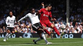 VIDEO | ¡Imparable! Darwin Núñez salvó al Liverpool con un golazo de taco en su debut en Premier League