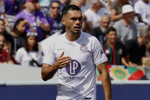 “Nuestro guerrero”: En Francia están enloquecidos con la entrega de Gabriel Suazo