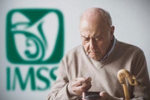 IMSS ayuda económica: Así puedes obtener un apoyo si eres familiar de un pensionado