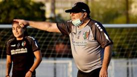 El hombre récord: entrenador de Palestino asumirá su décima temporada consecutiva en la banca árabe
