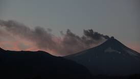 Decretan “emergencia preventiva” por volcán Villarrica: ¿Cuáles son las comunas afectadas?