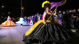 VIDEO | Más de 20 mil personas: Así se vivió el primer día del Carnaval de Invierno en Punta Arenas