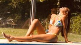 Antonella Rocuzzo sorprende con osada foto en bikini