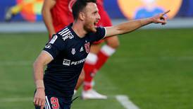 Ángelo Henríquez avisa en Polonia: "La U es el equipo más grande de Chile, por lejos"