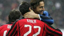 Berlusconi busca sacar del retiro a Kaká y juntarlo con Zlatan en su nuevo club