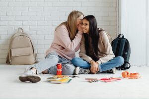 ¿Conoces a un Géminis muy chismoso? Esta razón da la Astrología