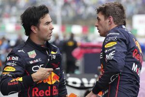 Checo Pérez advierte a Max Verstappen previo al GP de Barcelona: “Puedo ser más rápido que él”