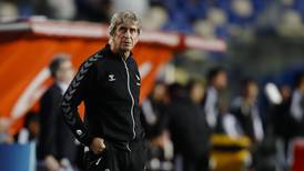 Histórico del Betis advierte a Manuel Pellegrini por las críticas: “Bienvenido al fútbol español”