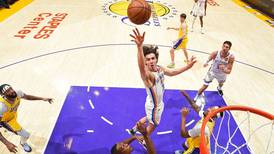 Los Angeles Lakers caen por 104-107 contra Oklahoma City Thunder