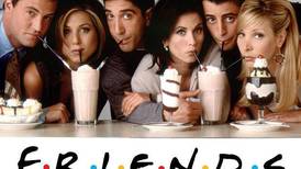 Todos se llevaron algo: Estrellas de "Friends" recuerdan lo que todavía conservan de sus icónicos personajes