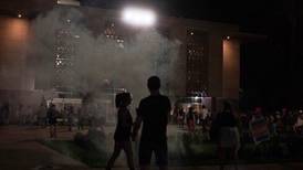 VIDEO | Policía dispersa con gas lacrimógeno a manifestantes por el derecho al aborto en Arizona