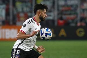 Ilusiona en Colo Colo: el cambio posicional que sacó lo mejor de Jeyson Rojas en la Proyección
