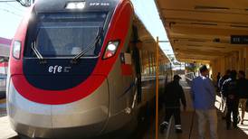 Tras inauguración del tren rápido Santiago - Chillán: ¿Cuáles son sus horarios y cuánto cuesta?