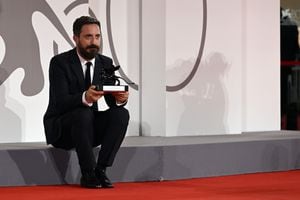“El Conde” de Pablo Larraín recibe importante premio en Festival Internacional de Cine de Venecia