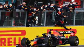 Fórmula 1: Max Verstappen adelantó a Hamilton y se quedó con el Gran Premio de Emilia-Romaña