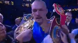 VIDEO | Así fue el momento en el que Oleksandr Usyk recibió sus cuatro títulos pesos pesados