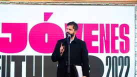 VIDEO | "Me gritan merluzo": Gabriel Boric se refiere a los insultos que recibe ante el proceso del plebiscito de salida