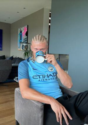 Erling Haaland impresiona a sus fanáticos con su nuevo look