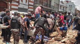 Así se vivió el temblor de magnitud 6.8 en Ecuador; suman 13 las personas reportadas como fallecidas