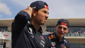 Checo Pérez no quiere más polémica con Max Verstappen y busca hacer las paces