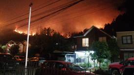 VIDEO | Nuevo foco de incendios forestales: Declaran Alerta Roja para las comunas de Chiguayante y Hualqui