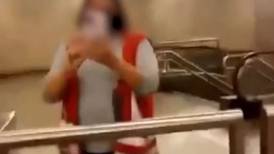 VIDEO | Trabajadora de Metro fue denunciada por grave discriminación contra escolar: se refirió a su aspecto físico