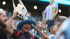 VIDEO| "Brasil está en mi corazón": Argentinos furiosos con histórico seleccionado que declaró su cariño por el archirrival en Qatar 2022
