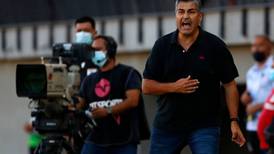 Peor que Romero y se acerca a Valencia: la racha negativa que persigue a Santiago Escobar en la U