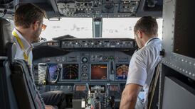 ¡Insólito! Dos pilotos de avión se durmieron al mismo tiempo durante casi media hora en un vuelo de cabotaje