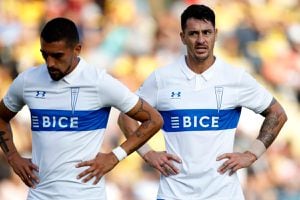 La particular lesión por la que Fernando Zampedri puede ser baja en Universidad Católica para el Clásico Universitario
