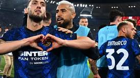 Alexis Sánchez y Arturo Vidal se coronan campeones de la Copa Italia con el Inter de Milán tras vencer a la Juventus en el Olímpico de Roma