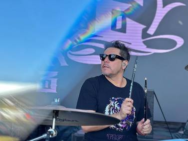 Los Bunkers se presentarán en Festival de Viña 2024 sin su baterista, Mauricio Basualto, tras sufrir complicado problema de salud