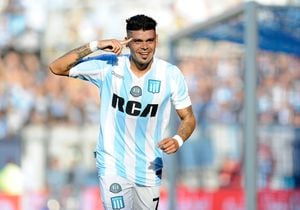 El cotizado goleador argentino que entró en el radar de Colo Colo para ser su próximo fichaje