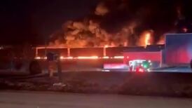 VIDEO | Descarrilamiento de un tren en Ohio generó gran incendio: Personas debieron evacuar