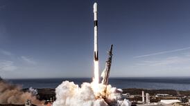 VIDEO | Quinta misión de SpaceX: Despega el cohete Falcon 9 B1063.9 desde la Base desde California