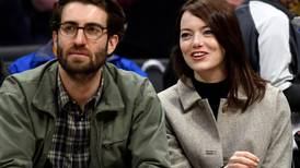 ¡Emma Stone está embarazada!: la actriz está esperando su primer hijo junto a su esposo Dave McCary