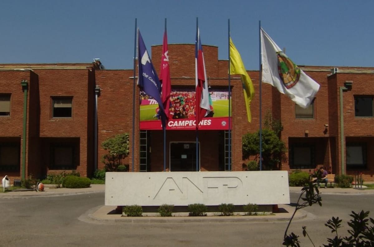 Se confirman castigos por incidentes: sanciones para Coquimbo Unido, Universidad Católica y Universidad de Chile