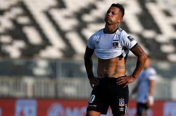Expareja de Leo Valencia: "Lo veo jugando en Colo Colo, celebrando goles y riéndose en mi cara"