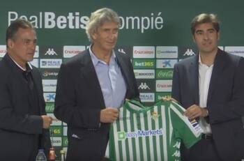 Director Deportivo del Betis desmintió que Pellegrini quiera emigrar a China