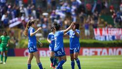 La U sigue afirmando su plantel para 2023 y anuncia la renovación de histórica defensora