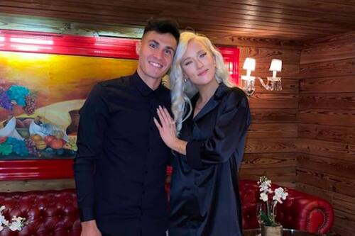 Vesta Lugg no se aguantó y fue a saludar a Pablo Galdames al hotel donde está La Roja