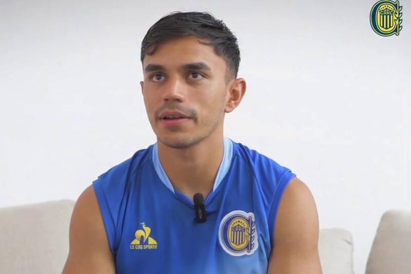 El mediocampista disputó su primer partido con Rosario Central. Foto: Rosario Central