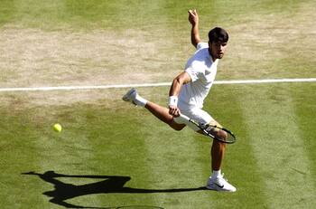 Ni Djokovic, Nadal o Federer: el monumental logro que puede lograr Alcaraz en Wimbledon